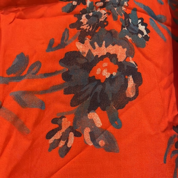 Splendid tank. Size small. Lose fitting. - Picture 3 of 3